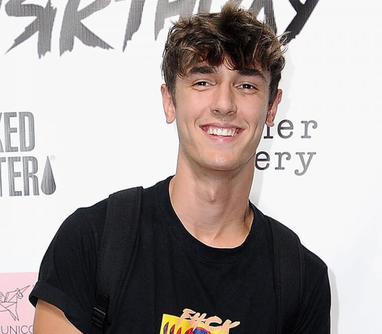 Bryce Hall Wiki & Bio Net Worth, Age and other information
