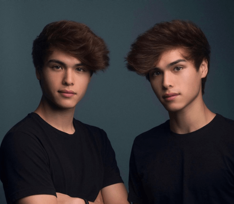 Stokes Twins Wiki & Bio: Net Worth, Age and other information | FameCop.com